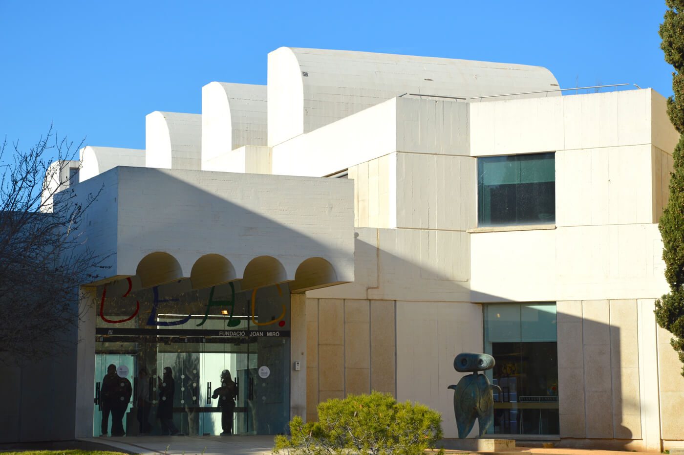 L'entrée principale de la Fondation Miró Barcelone.