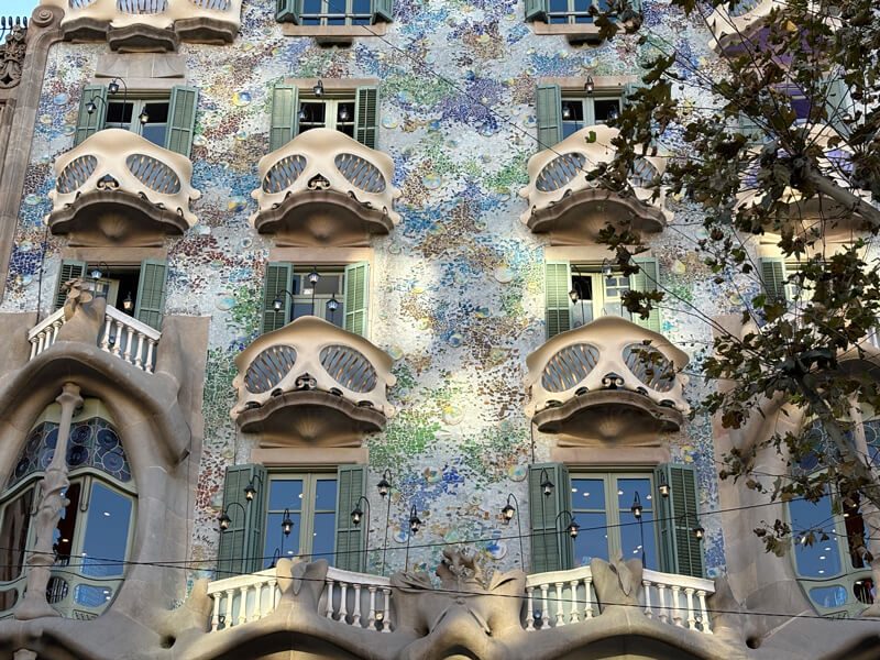 Les balcons originaux de la Casa Batlló.