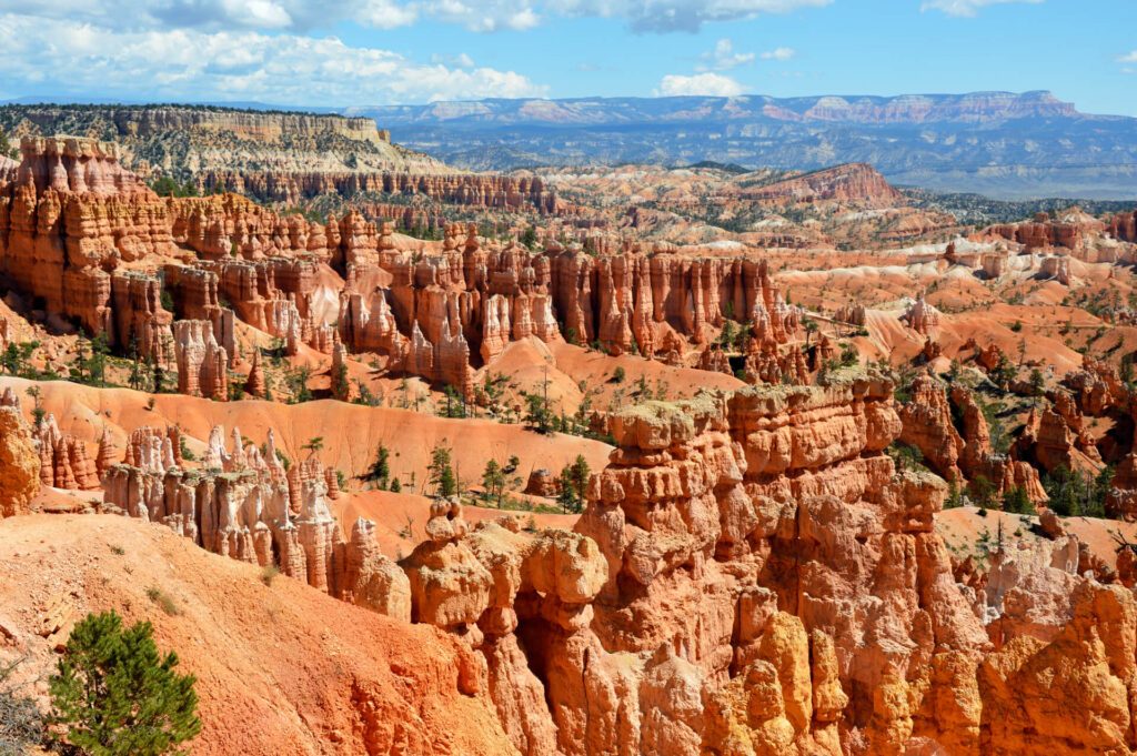 Visiter Bryce Canyon et sa cathédrale avec les emblématiques hoodoos