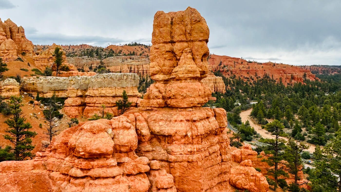 Avant de visiter Bryce Canyon, faites un stop à Red Canyon